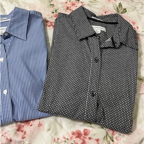 Lot of Two Smart Style Women’s Liz Claiborne Size Small Button Front Blouses - Picture 1 of 7